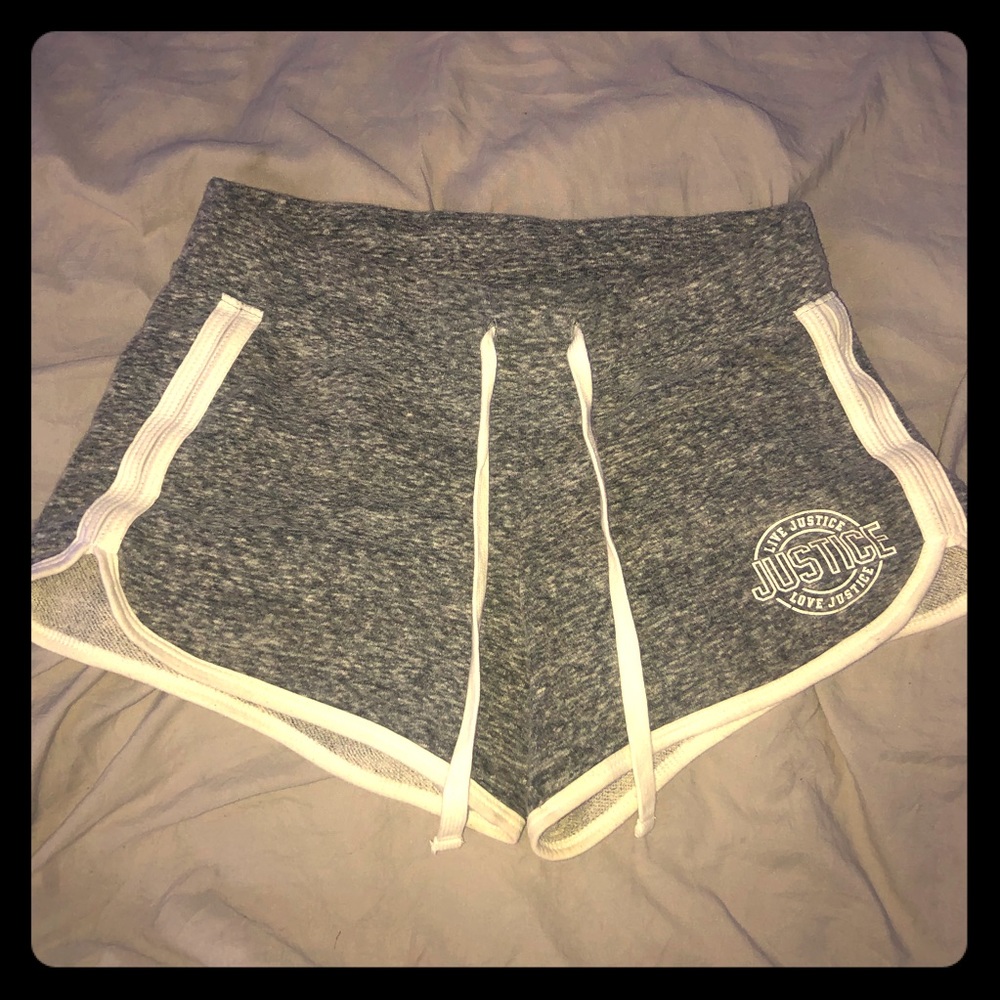 Short shorts